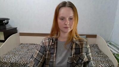 mililymi public webcam profile photo 4