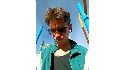 MiloThacth public webcam profile photo 7