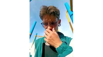 MiloThacth public webcam profile photo 9