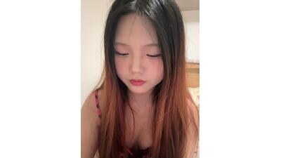 mimi9420 public webcam profile photo 2