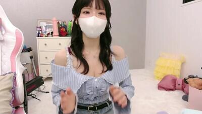 -minami- public webcam profile photo 3