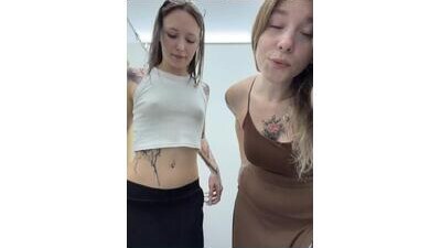 mini_moona public webcam profile photo 6