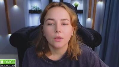 mira_mermayd public webcam profile photo 6