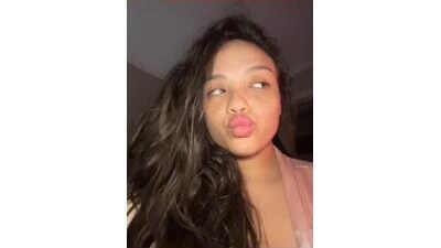MisFrekcles_ public webcam profile photo 6