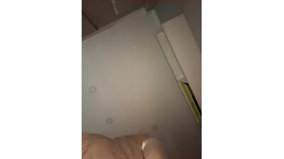 MisFrekcles_ public webcam profile photo 8