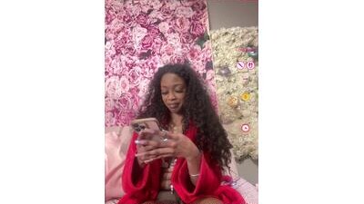 mismialove public webcam profile photo 7