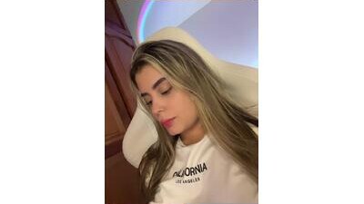 Miss_valeriaa public webcam profile photo 6