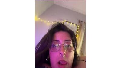 mizztikaa public webcam profile photo 5