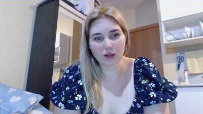 mmmPinUpGirl public webcam profile photo 7