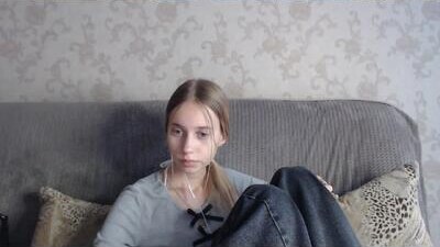 modelpi public webcam profile photo 9