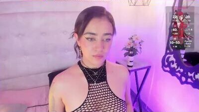 molly_25 public webcam profile photo 10