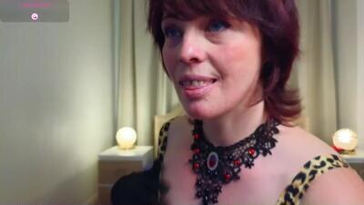 mommymelodie public webcam profile photo 8