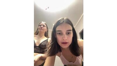 monica_law_ public webcam profile photo 8