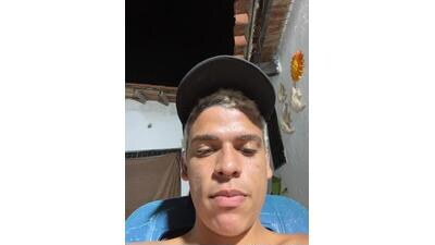 MrLeoLatino public webcam profile photo 3