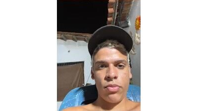 MrLeoLatino public webcam profile photo 8