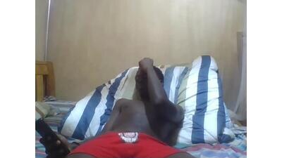 myles_erqt public webcam profile photo 3