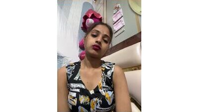 Naina11100 public webcam profile photo 9