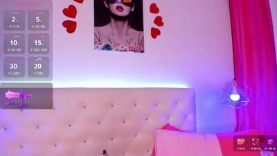 nara_pink public webcam profile photo 4