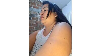 NARNYALABELLA public webcam profile photo 4
