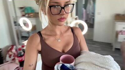 Naughtyblondex public webcam profile photo 10