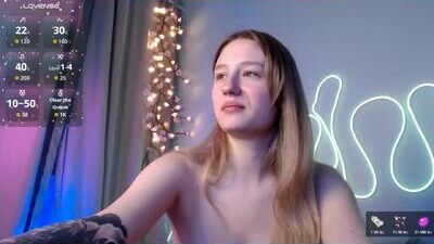 NicolePax public webcam profile photo 10