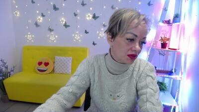 nikamayu public webcam profile photo 2