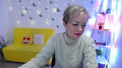 nikamayu public webcam profile photo 4