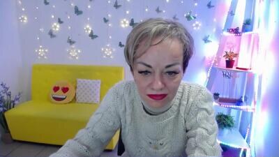 nikamayu public webcam profile photo 6