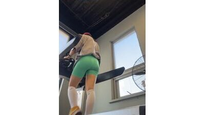 ninazhang public webcam profile photo 10