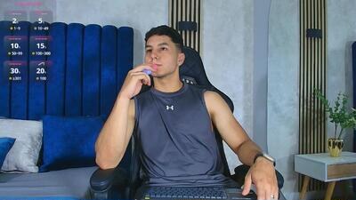 noah_clarkk public webcam profile photo 2