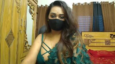 oh-monica public webcam profile photo 2
