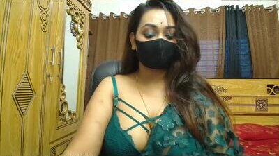 oh-monica public webcam profile photo 9