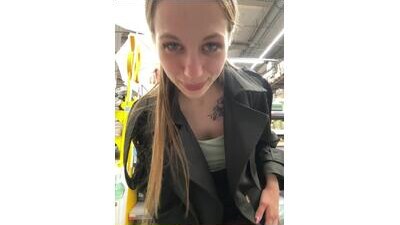 olivia_jemison public webcam profile photo 6