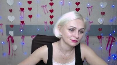 oliviahorst public webcam profile photo 10