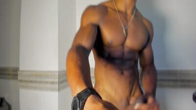philip_cuellar public webcam profile photo 4