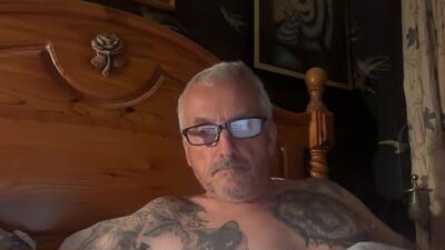 poggles public webcam profile photo 2