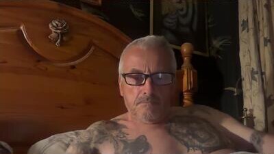 poggles public webcam profile photo 6