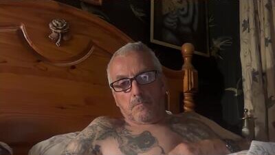 poggles public webcam profile photo 7