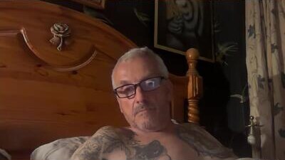 poggles public webcam profile photo 10