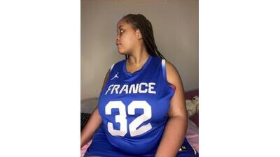 Pree_888x public webcam profile photo 8