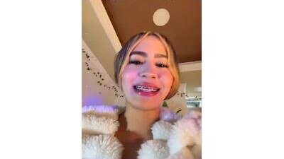 princess_liz69 public webcam profile photo 7