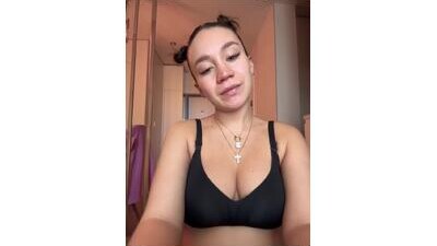 QuietNicole public webcam profile photo 8