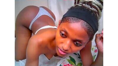 Qute_nimple public webcam profile photo 6