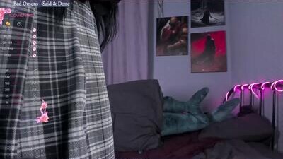 rageins public webcam profile photo 10