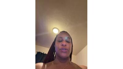 Realwetpussy public webcam profile photo 3