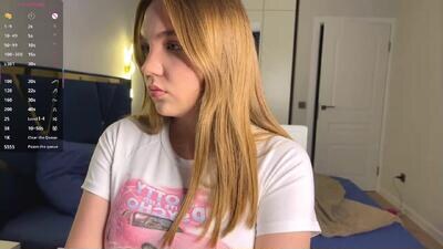 rebeccaeglitis public webcam profile photo 6