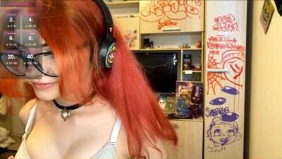 RedHeadCat public webcam profile photo 2
