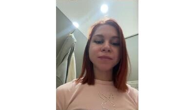RosieSecret public webcam profile photo 8
