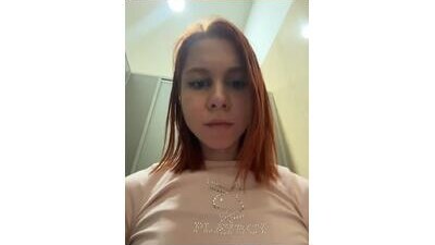 RosieSecret public webcam profile photo 10
