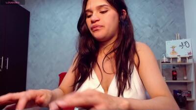 roxxi_2110 public webcam profile photo 8